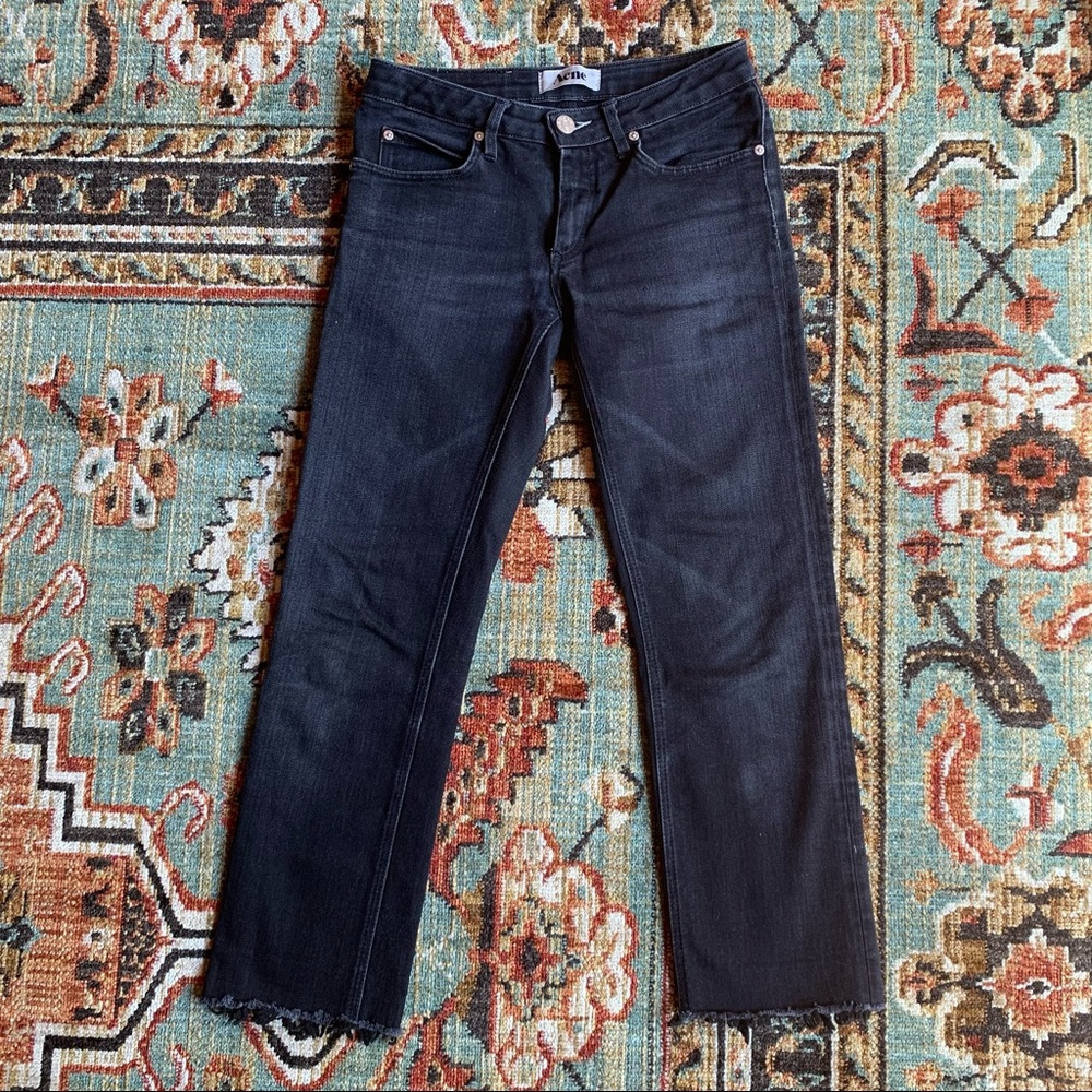 🌟 ACNE DISTRESSED HEM ANKLE KICK FLARE JEANS 🌟